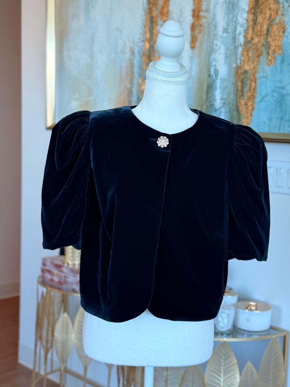 Navy blue Velvet Puff-Sleeve Cropped Jacket with Decorative Brooch button